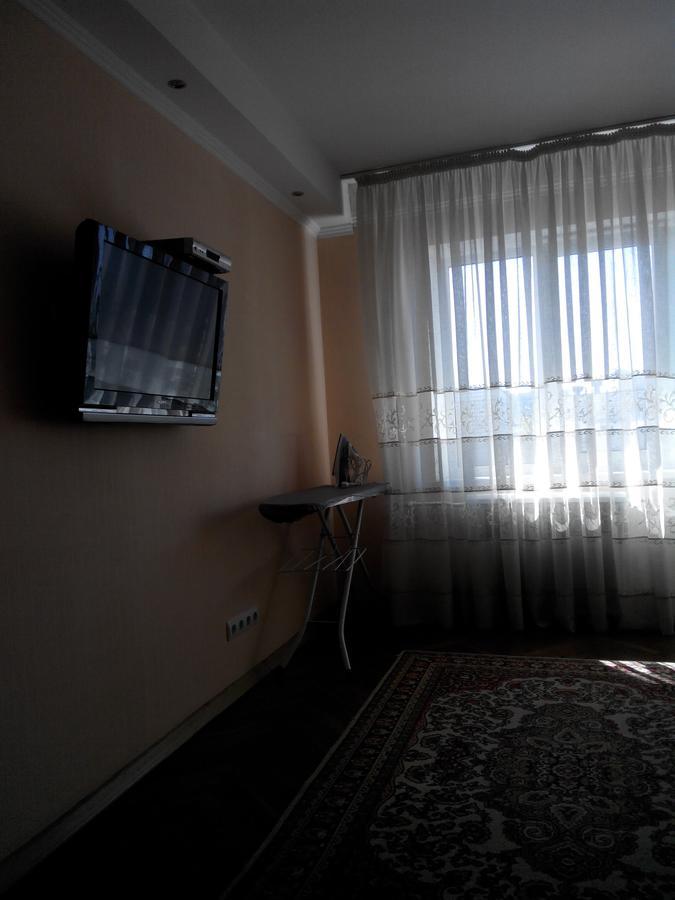 Comfortable Flat Near The Dnieper River In Kiev Ngoại thất bức ảnh