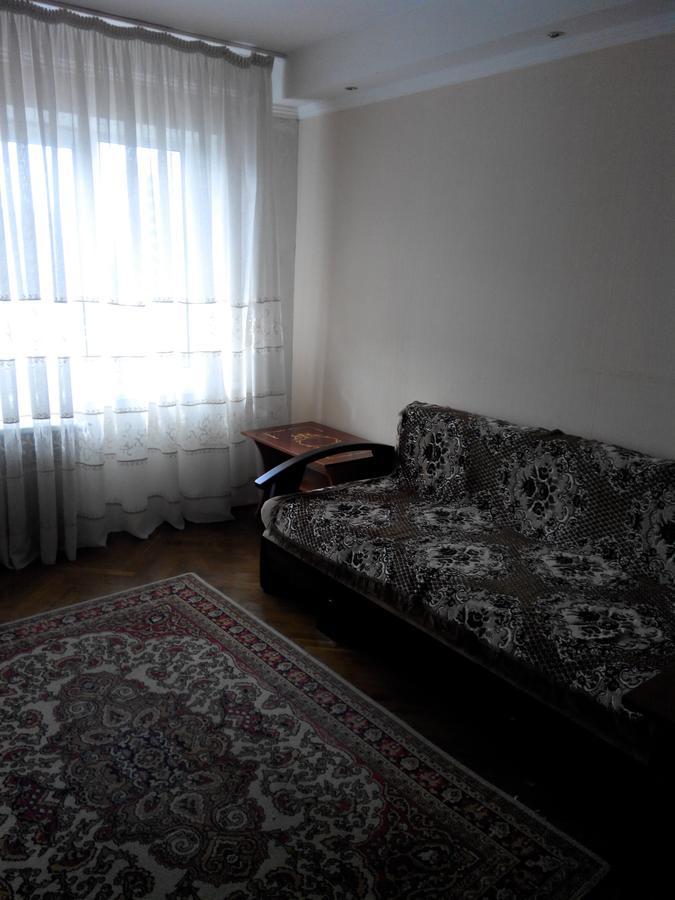 Comfortable Flat Near The Dnieper River In Kiev Ngoại thất bức ảnh